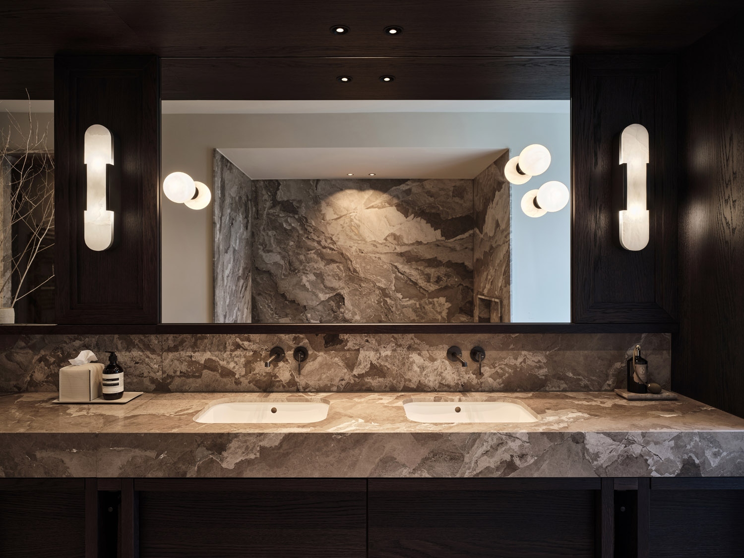 Bathroom, badkamer, marmeren blad