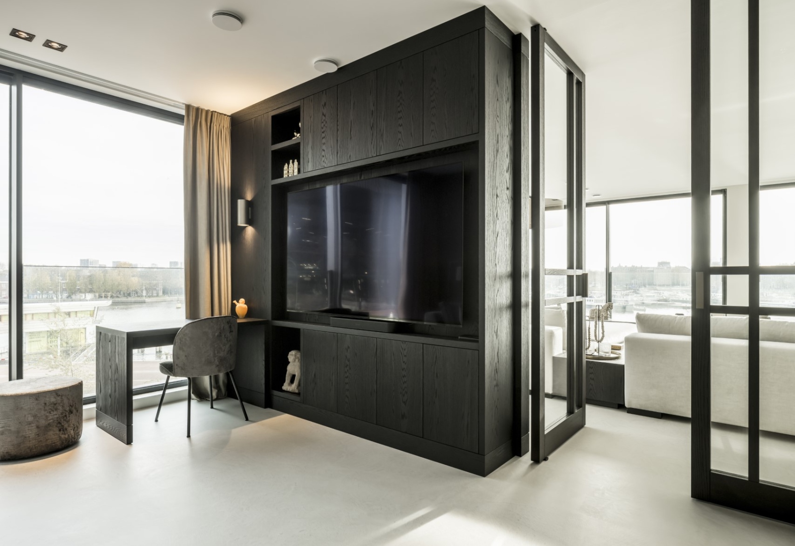 Kast op maat, woonkamer kast, televisiekast, cinewall