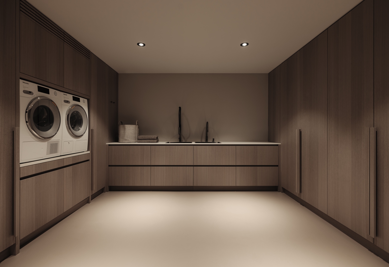 Wasruimte, maatwerk kast bijkeuken