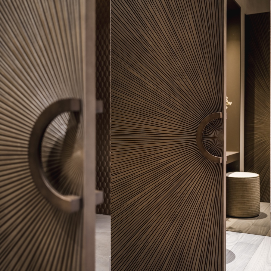 Unieke deuren, design deur, taatsdeuren, luxe deuren, exclusieve deuren, excellent beurs, Strakk interieurbouw, houtz